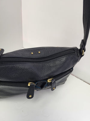 Stone Mountain Black Leather Short Shoulder Bag