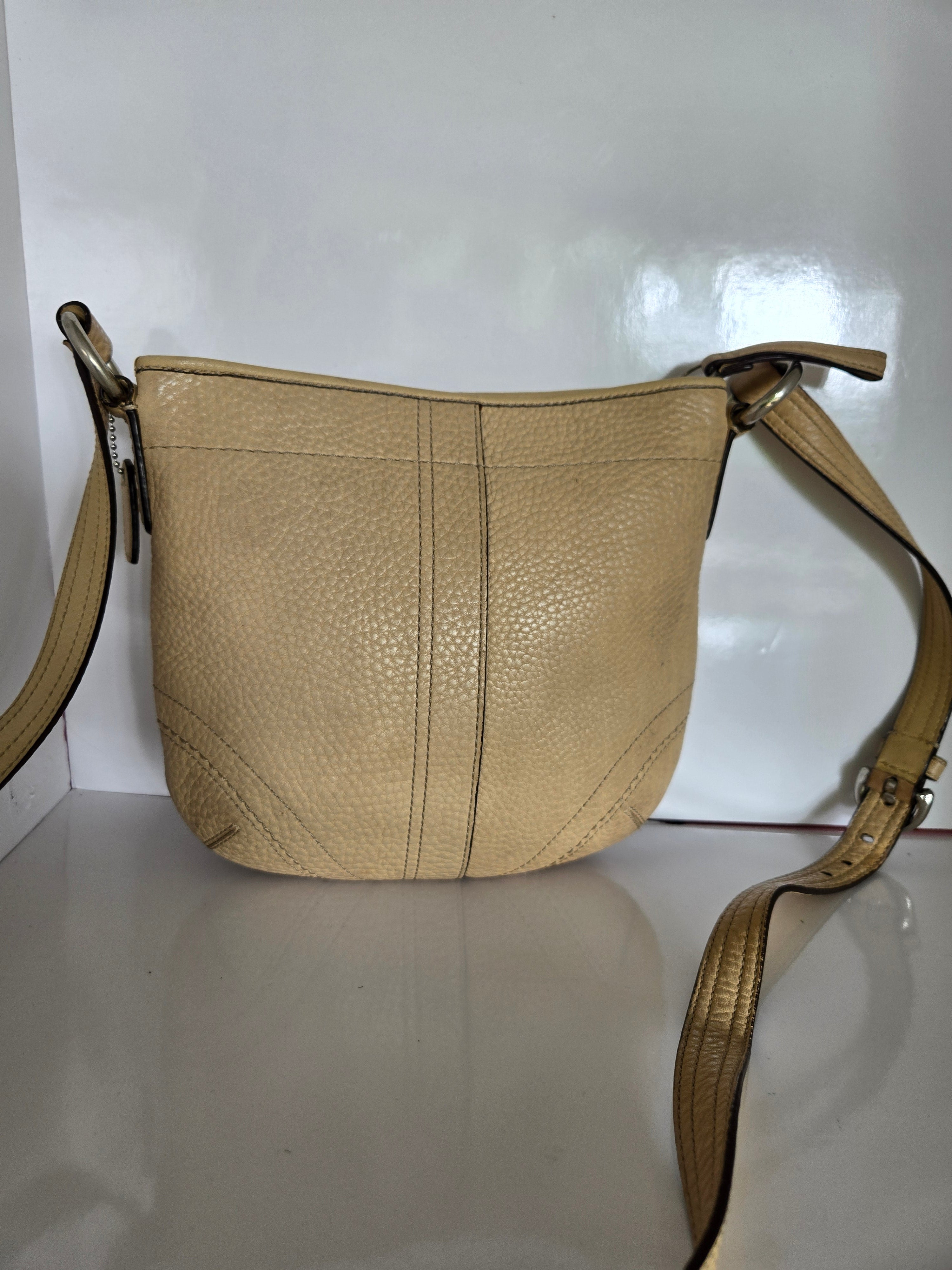 Coach Beige Leather Shoulder/Crossbody Bag