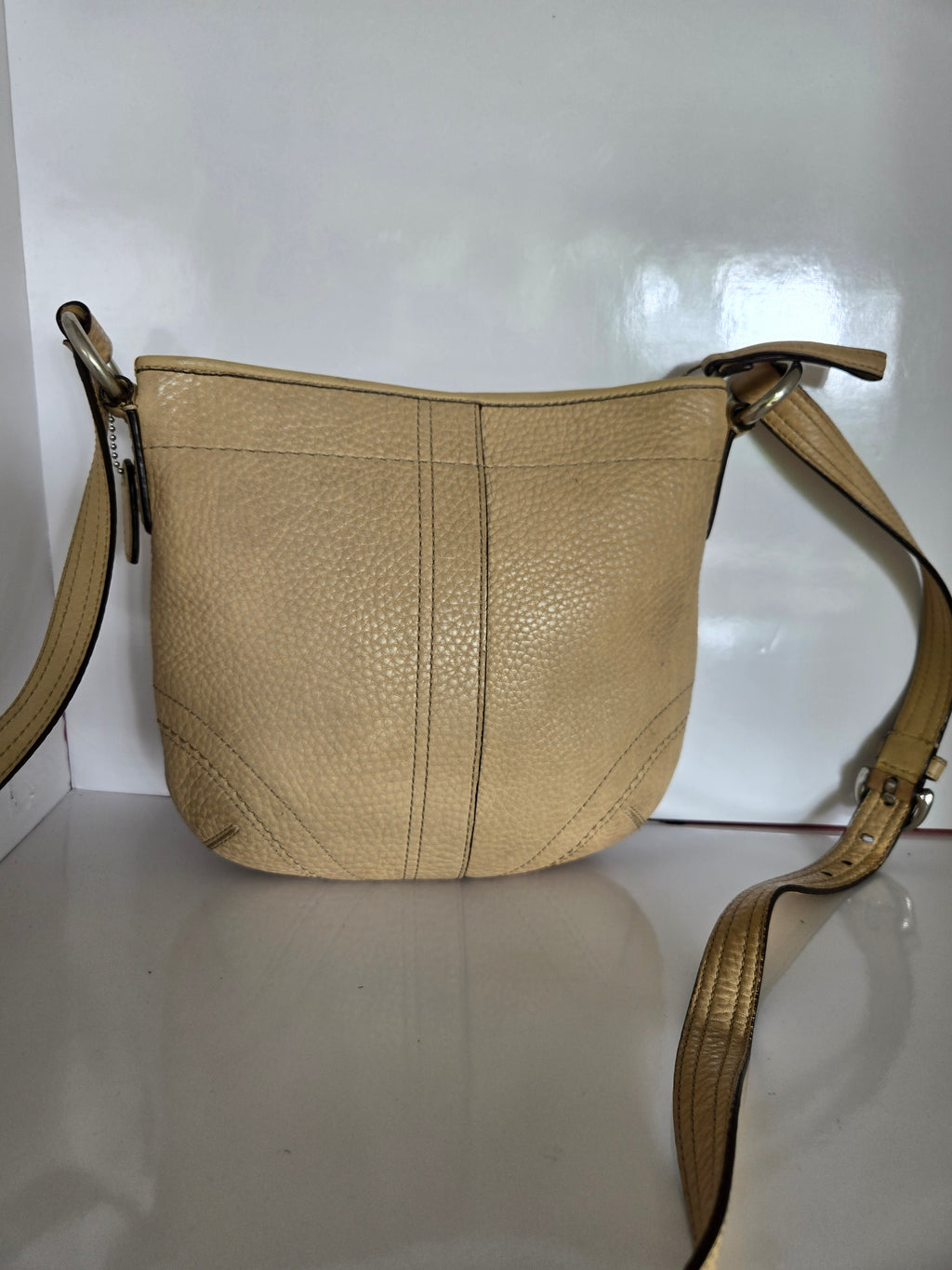 Coach Beige Leather Shoulder/Crossbody Bag