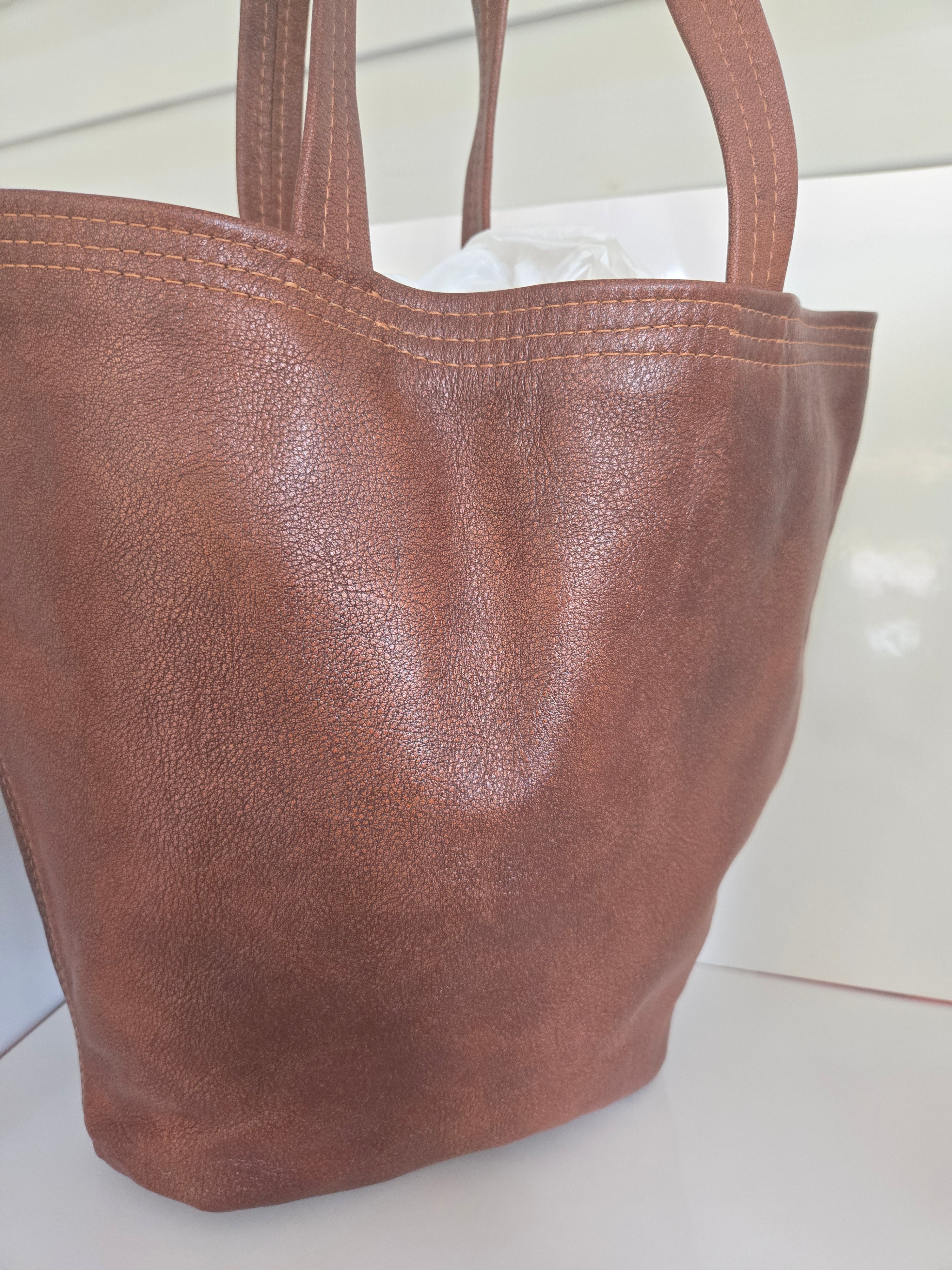 Brown Leather Bucket Style Shoulder Tote