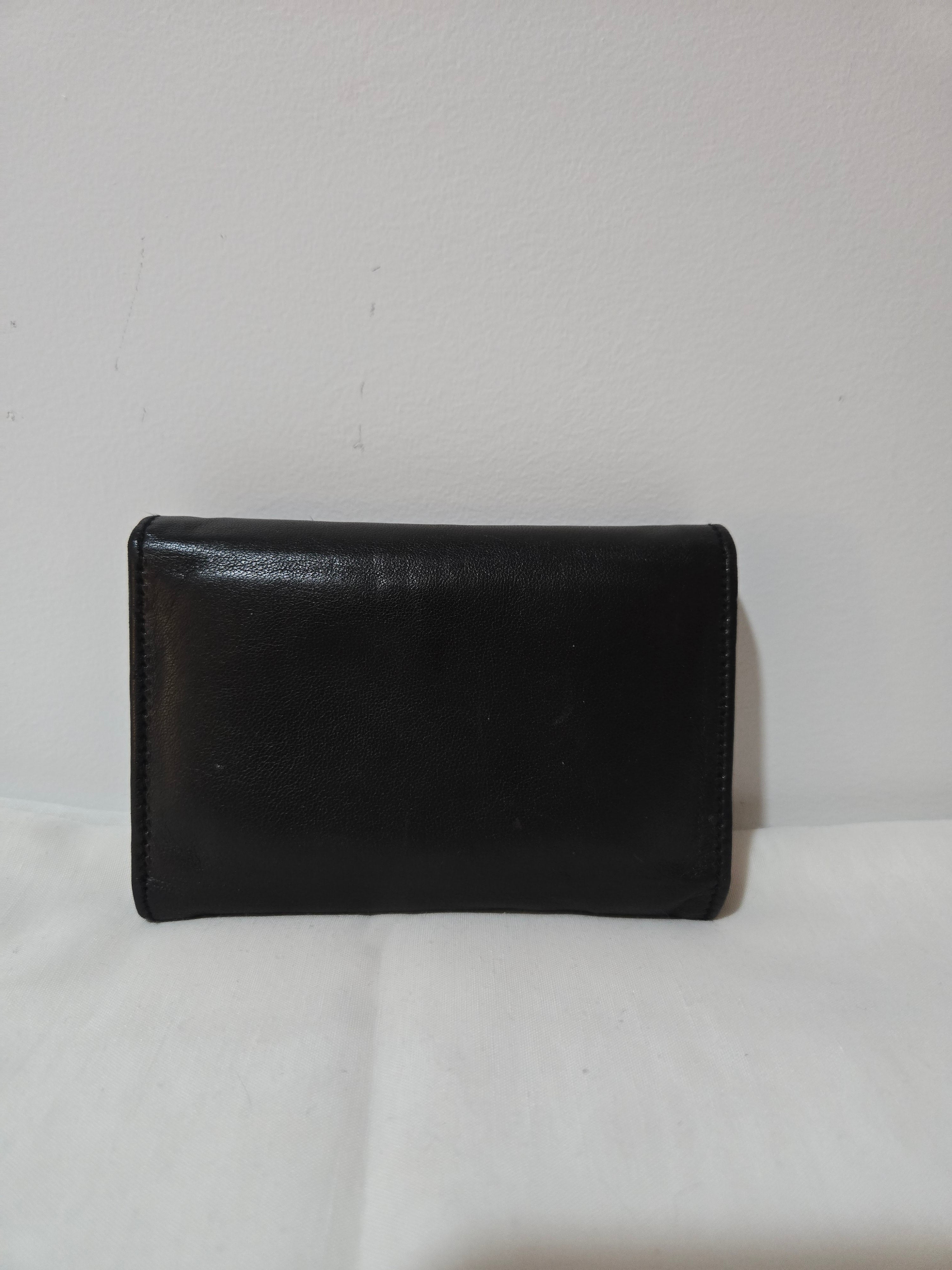 Dickens Black Leather Wallet