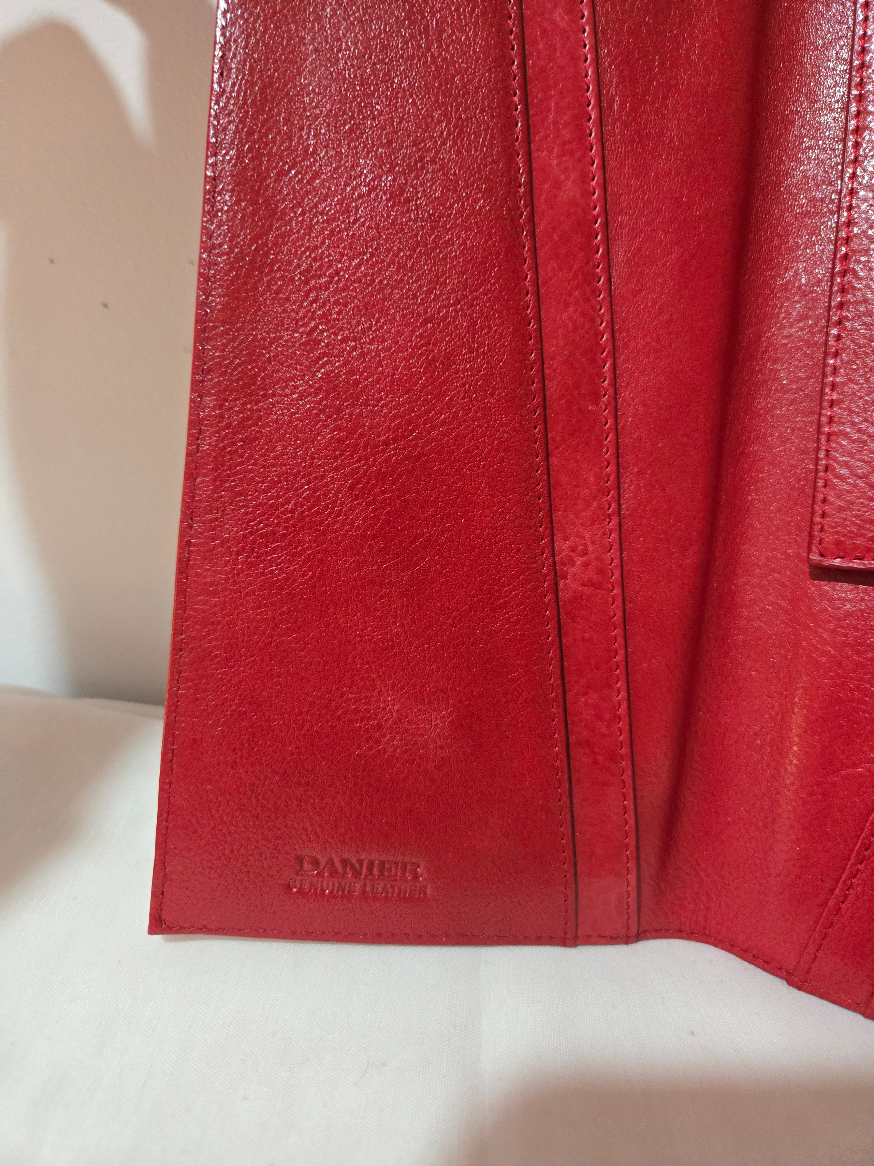 Danier Vintage Leather Travel Pouch