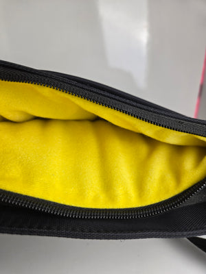 Heys Black Nylon Crossbody/Shoulder Bag