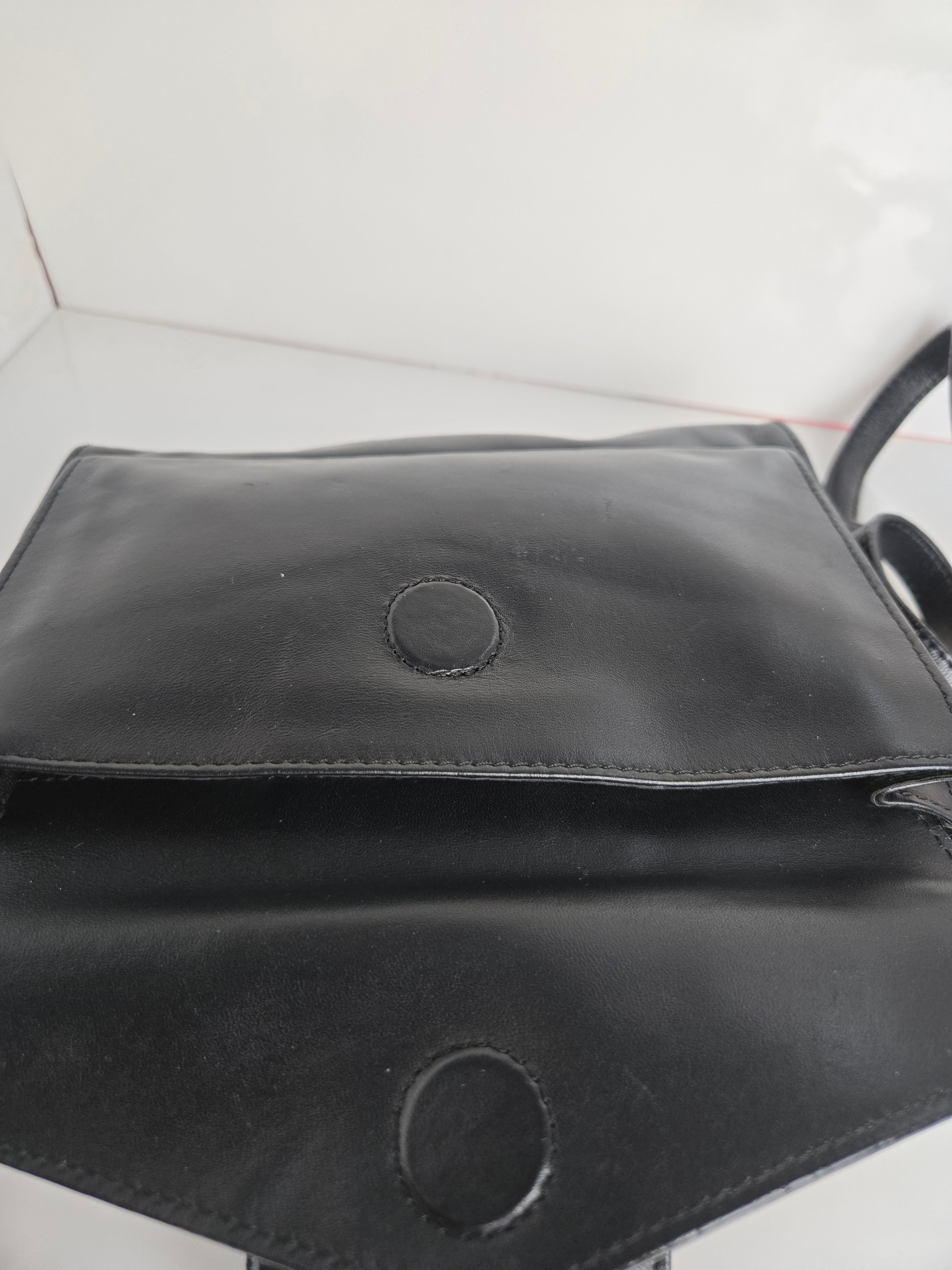 Danier Black Leather Multi compartment Shoulder/Crossbody Bag